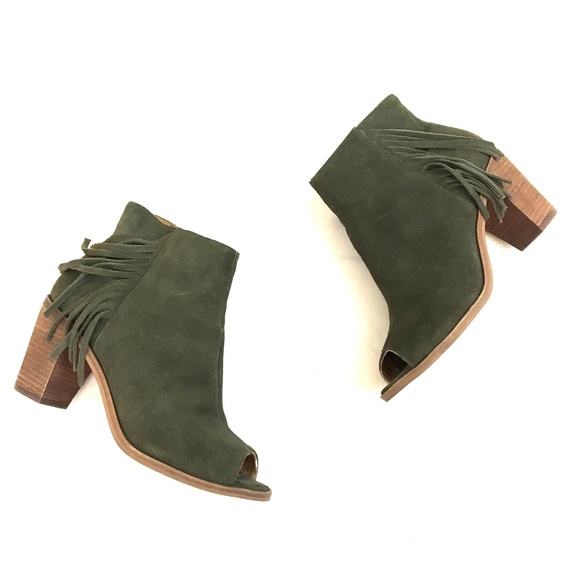 Rowen Green Ankle Boots with Fringe - Picture 1 of 8